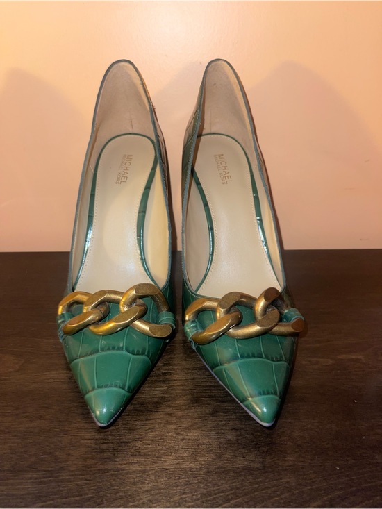 Michael Kors Shoes - Michael Kors Green Croc-Embossed Pointed Toe Pumps with Gold Chain Accent